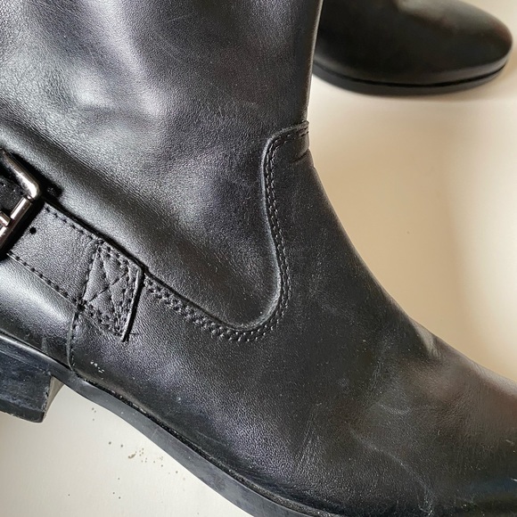 Marc Fisher Hetra Black Leather Belted Moto Ankle Boots - Picture 8 of 15